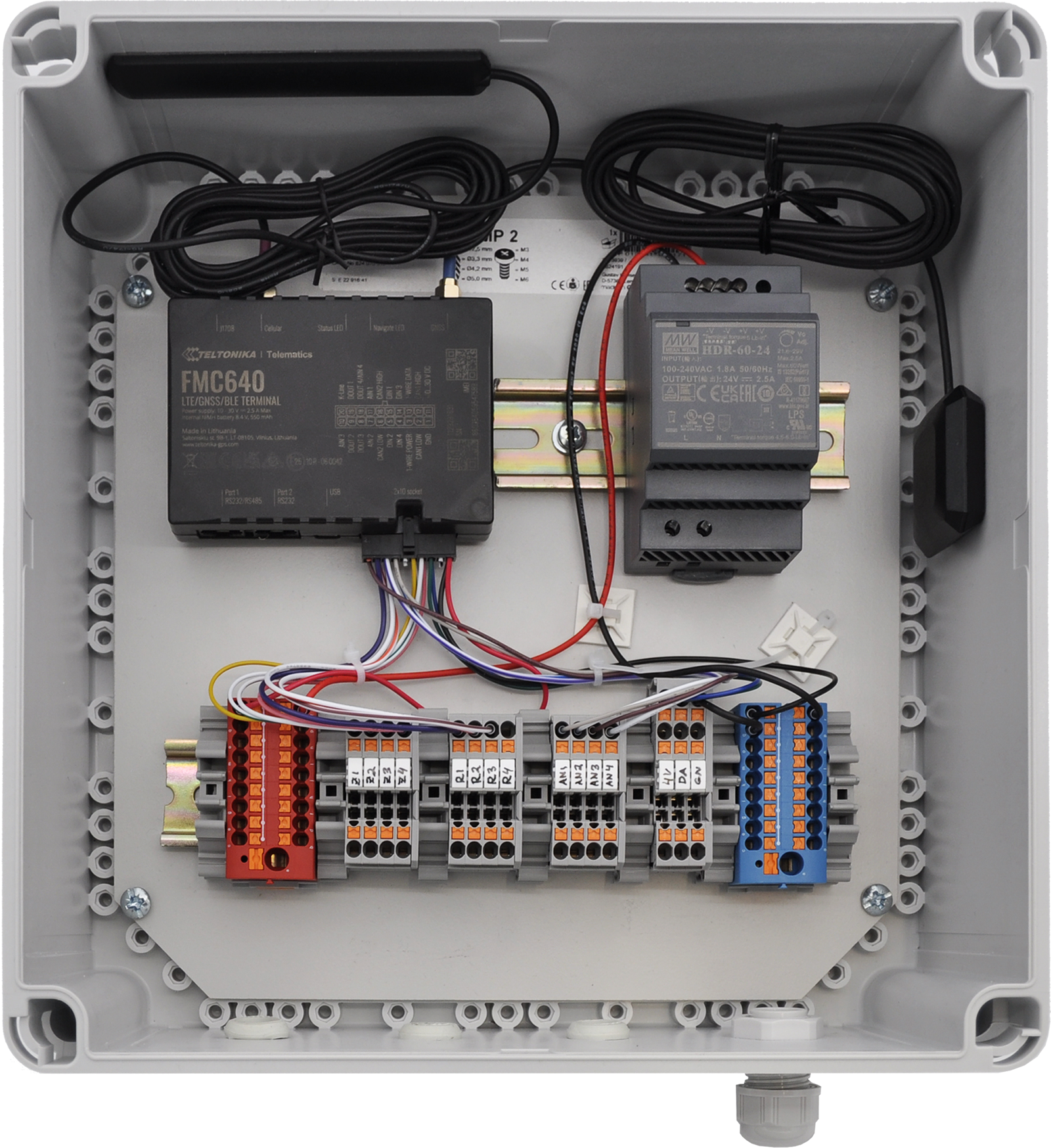 Metis 444 4G/2G/NB-IoT GNSS/BT tiedonsiirtolaite